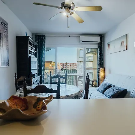Apartment Welcs 198 Emp Con Terraza Junto Al Mar